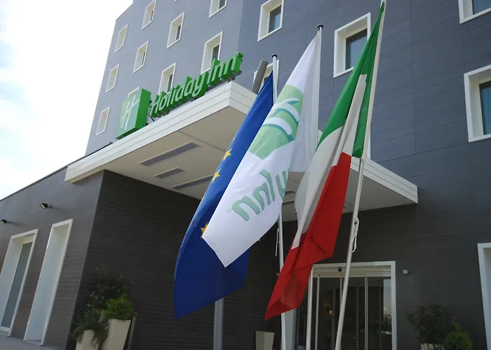 Holiday Inn Milan Nord Zara By Ihg
