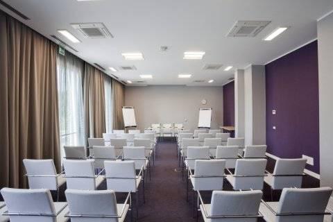 Milan Nord Zara By Ihg Hotel 4*