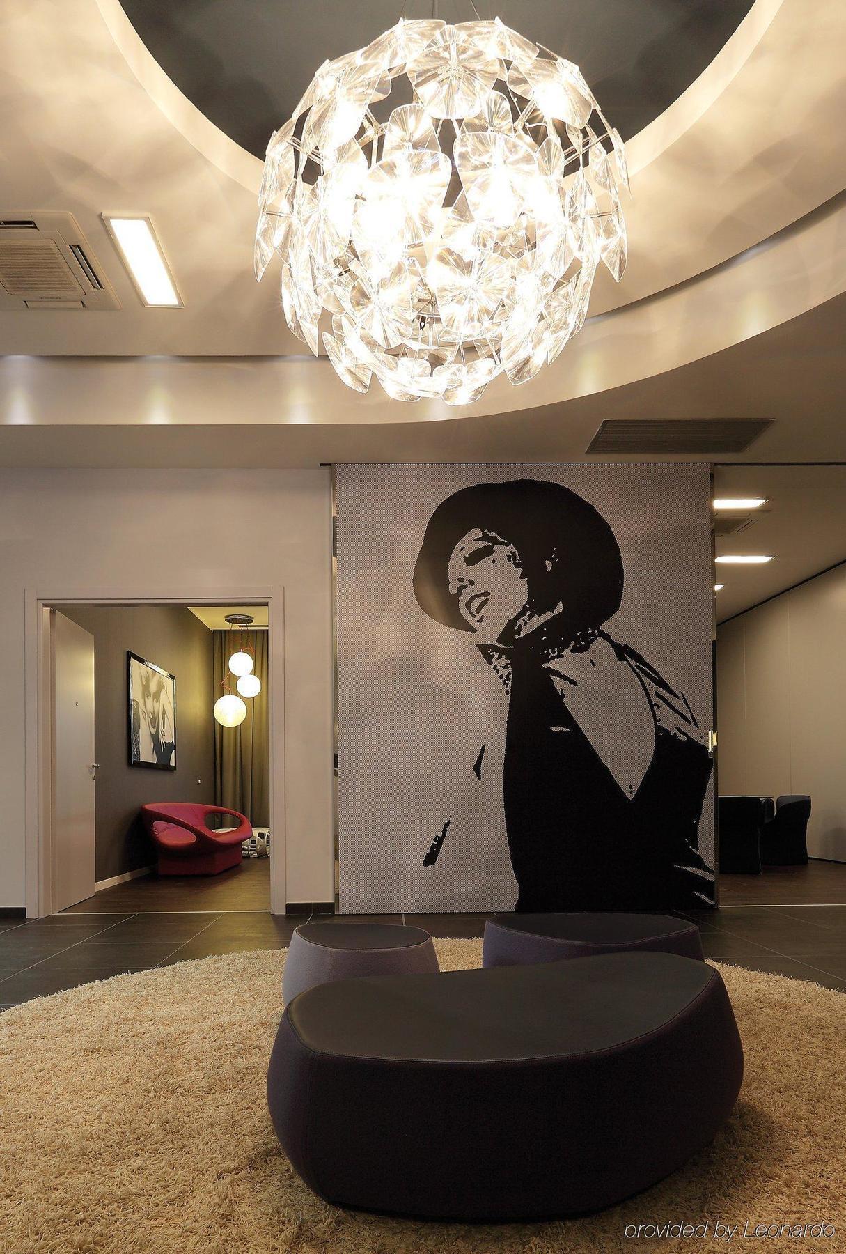 Milan Nord Zara By Ihg Hotel 4*
