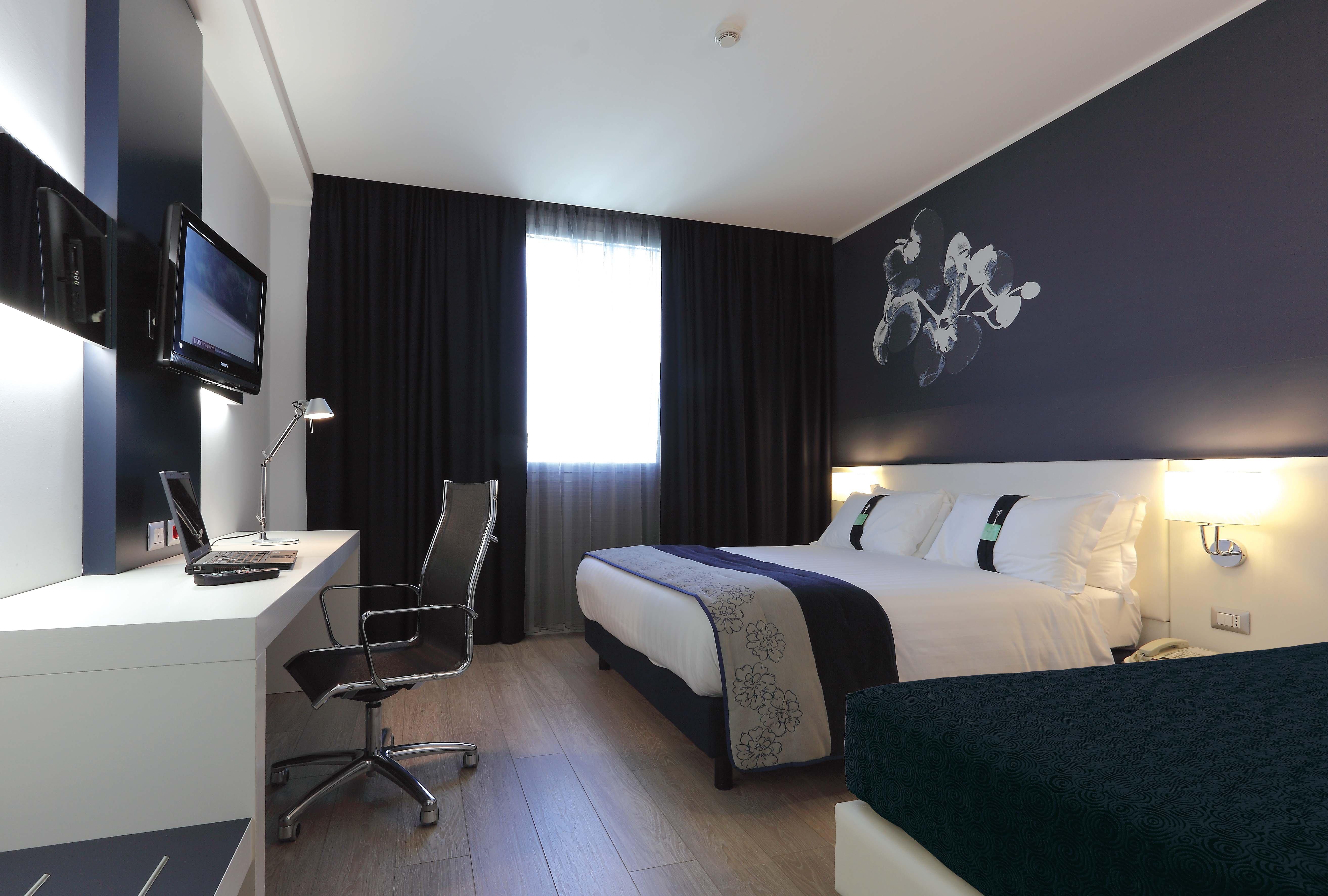 Holiday Milan Nord Zara By Ihg